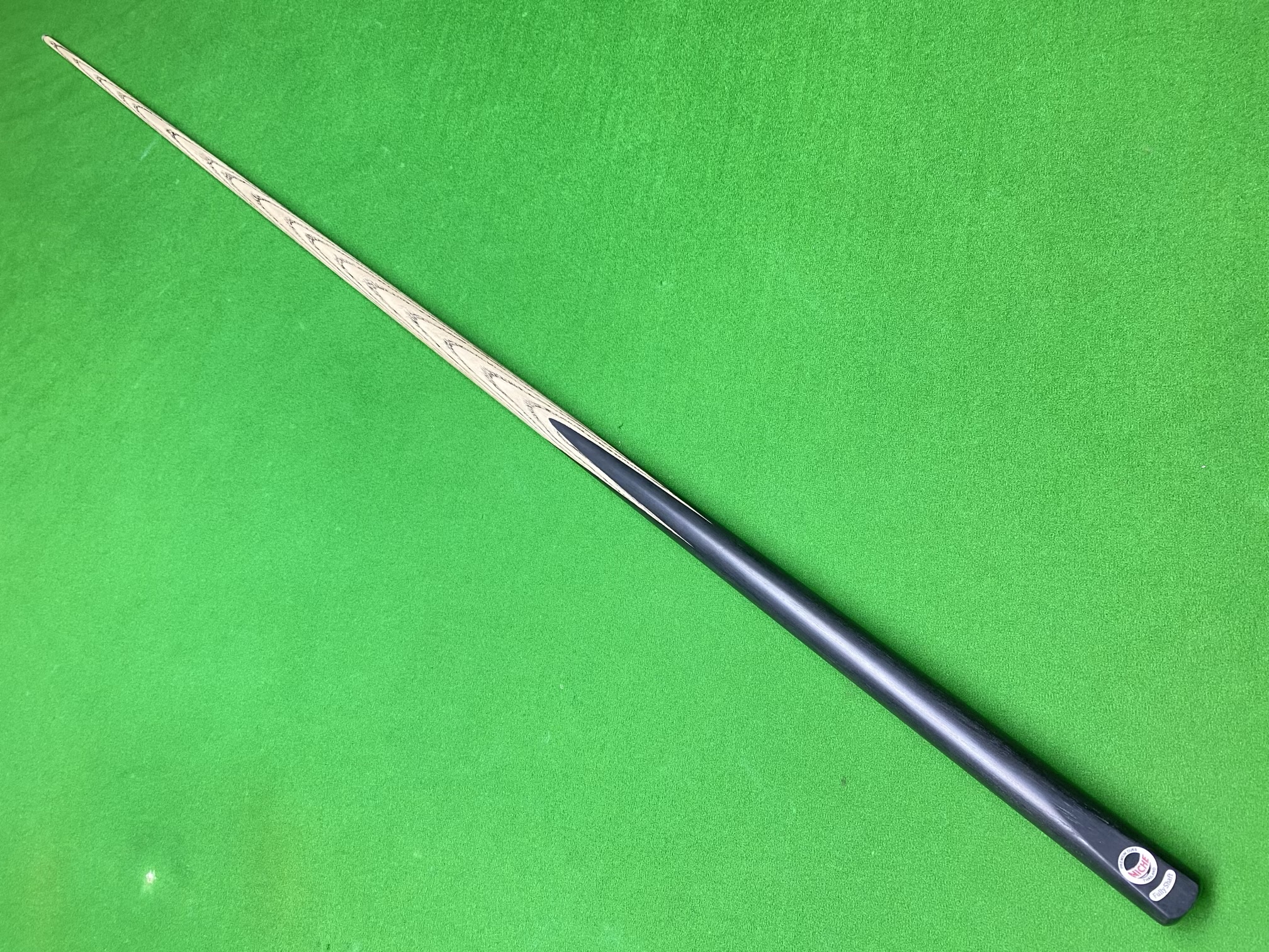 ไม้คิว Niche Permium cues Fully Shaft #184 พรีเมียม ศรสวย